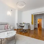 Constitution Corner Apartmán Varšava
