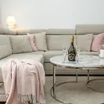 Apartman Constitution Corner *