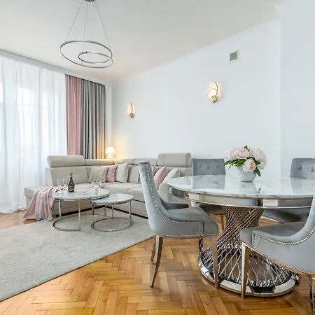 Constitution Corner *