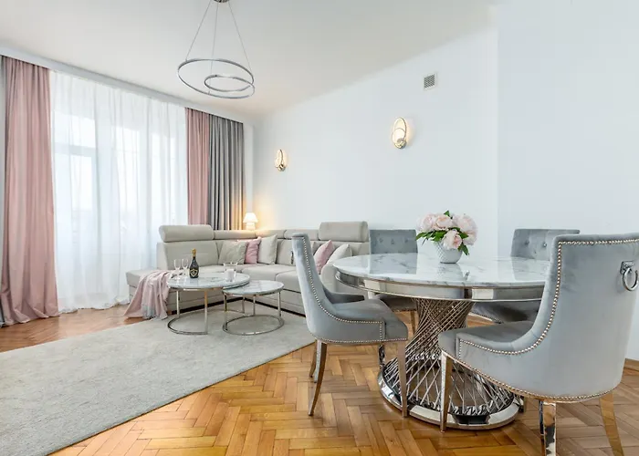 Constitution Corner *